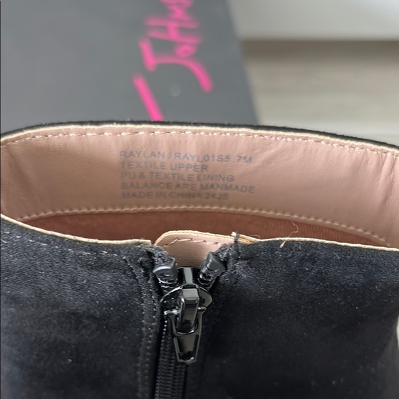 (NIB) Betsey Johnson Women’s Raylan Platform with Rhinestone Heel Bootie - Picture 12 of 13